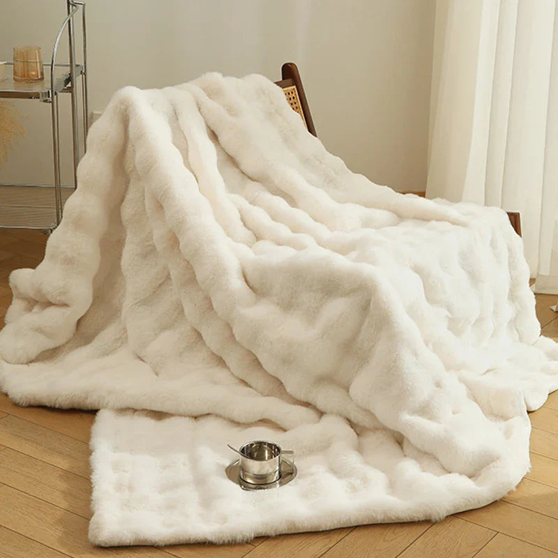 Harlow™ | Velvet Fur Blanket