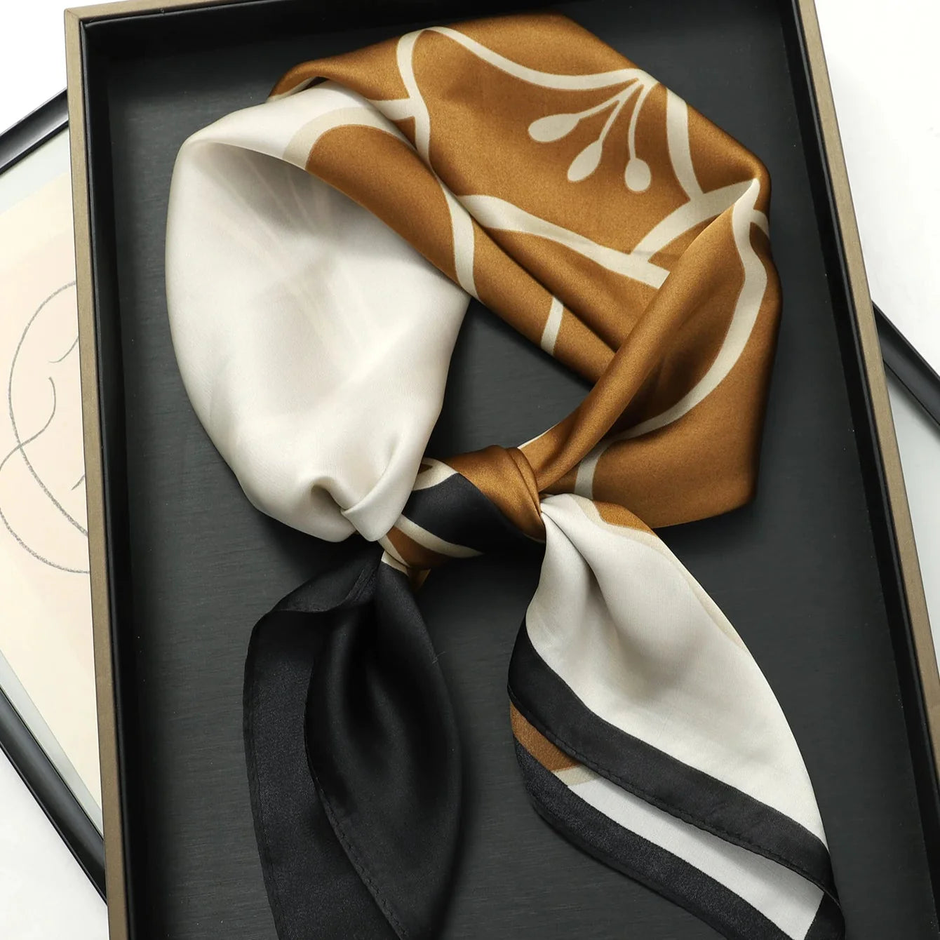 Harlow™ | Veloura Luxe Scarf