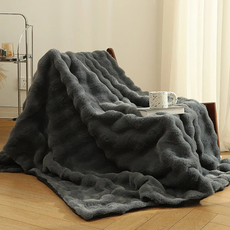 Harlow™ | Velvet Fur Blanket