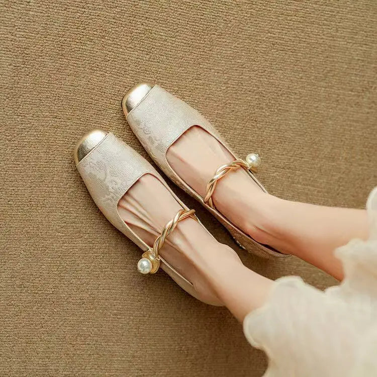 Harlow™ | Vela Pearl Pumps