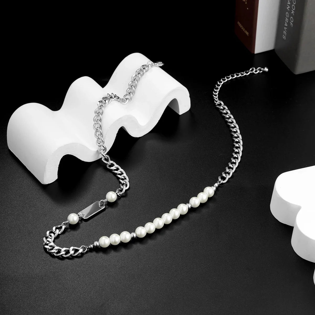 Harlow™ | Timeless Pearl Chain