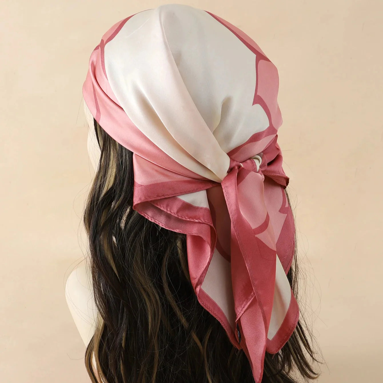 Harlow™ | Veloura Luxe Scarf