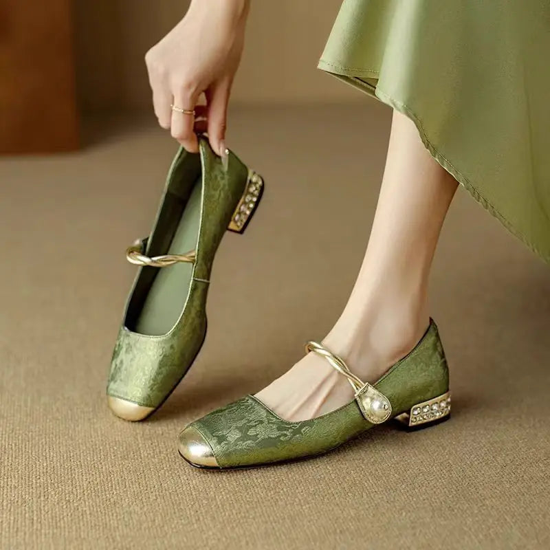 Harlow™ | Vela Pearl Pumps