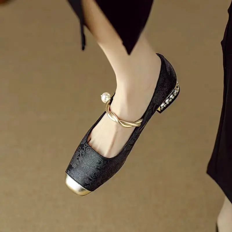 Harlow™ | Vela Pearl Pumps