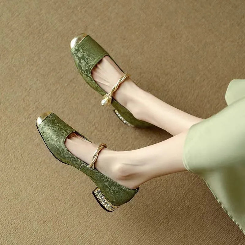 Harlow™ | Vela Pearl Pumps