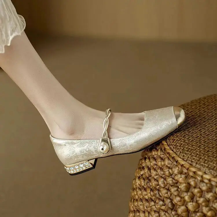Harlow™ | Vela Pearl Pumps