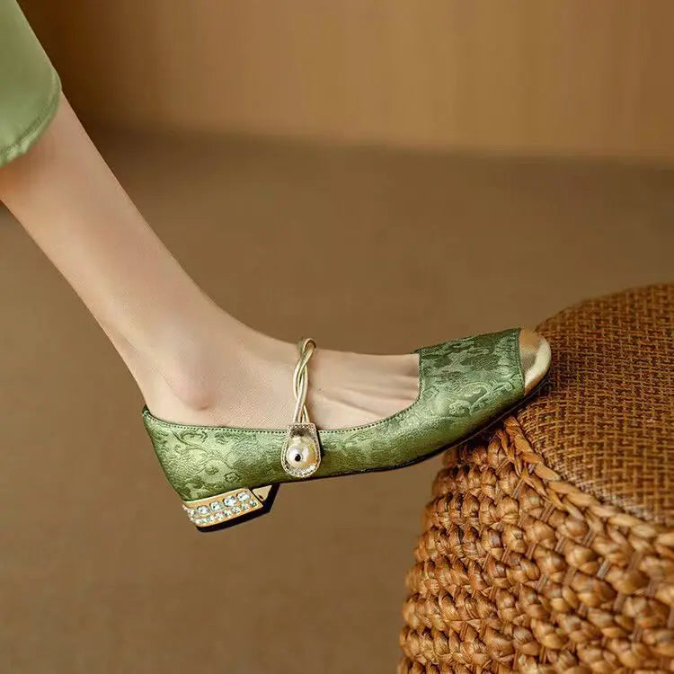 Harlow™ | Vela Pearl Pumps